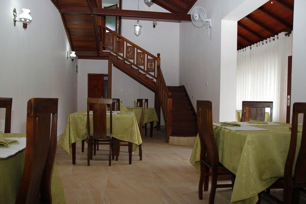 Acquabey Surf Villa Matara Eksteriør bilde