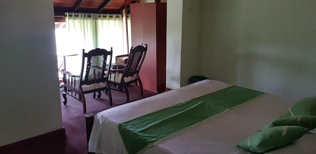 Acquabey Surf Villa Matara Eksteriør bilde